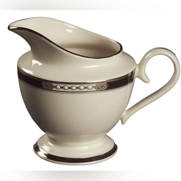Lenox Other - LENOX Hancock Platinum (Ivory) Creamer NEW without box